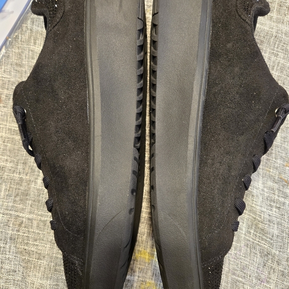 Skechers Women's Black Dazzle Me Sneakers Size 11 Like NWOB - Picture 4 of 8